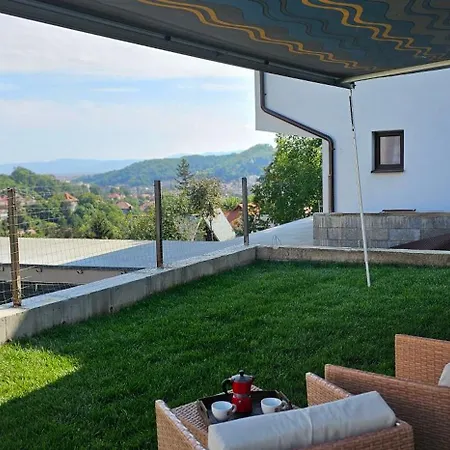 Campervan Romantic Getaway In Old Town